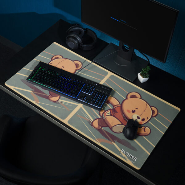 Runner Boss - Gaming Mouse Pad (Vintage Bear)