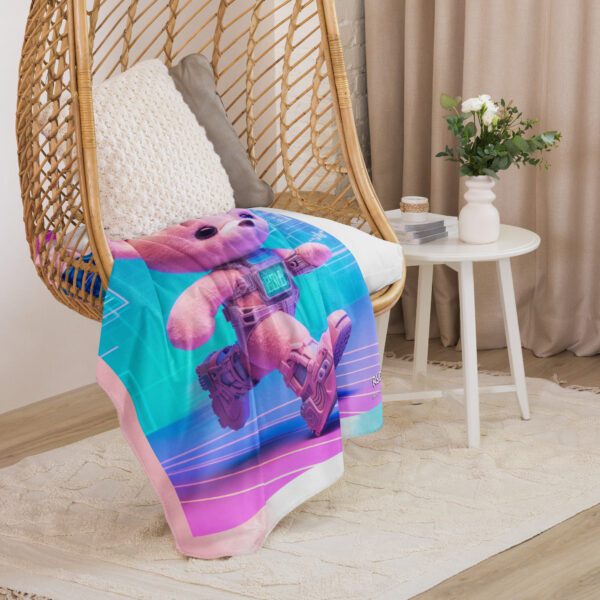 Runner Boss - Blanket (Android Bear) - Image 4