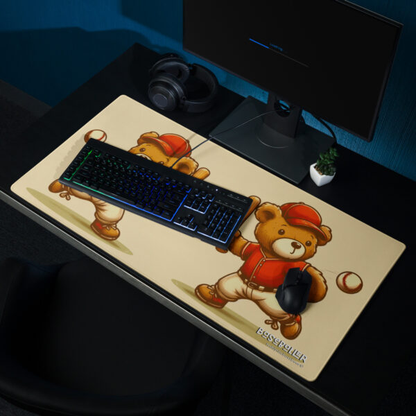 Baseballer Boss - Gaming Mouse Pad (Vintage Bear)