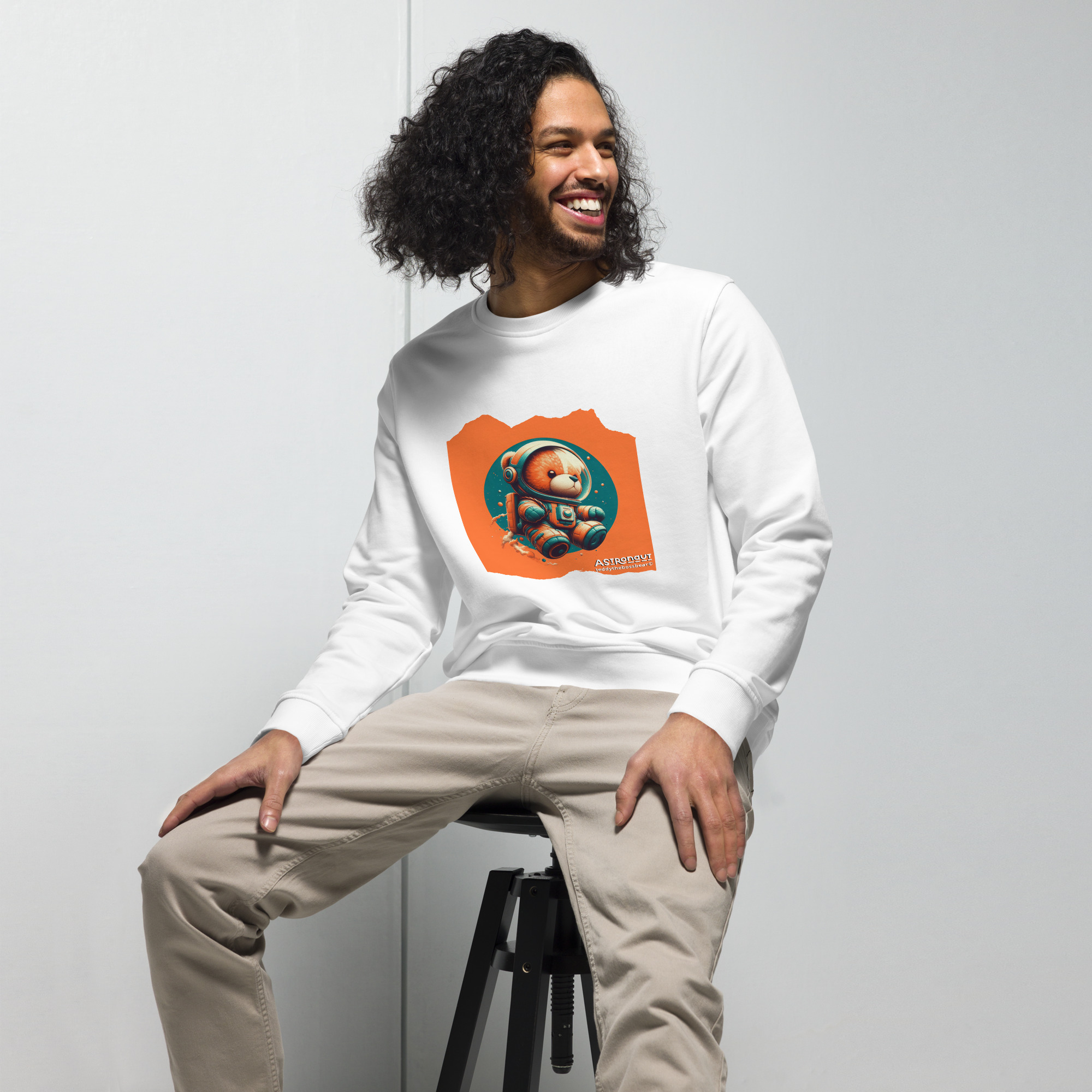 Astronaut Boss - Sweatshirt (Brown Bear) - Image 12